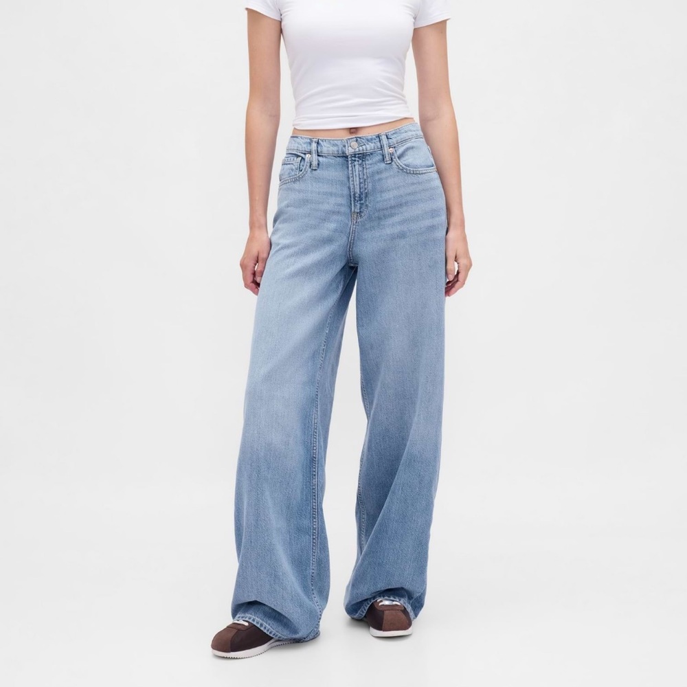Gap Ultrasoft Baggy Jeans Mid Rise Size 27 S NWT
